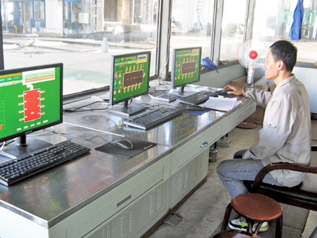 全自动加热炉、正火炉操作室
